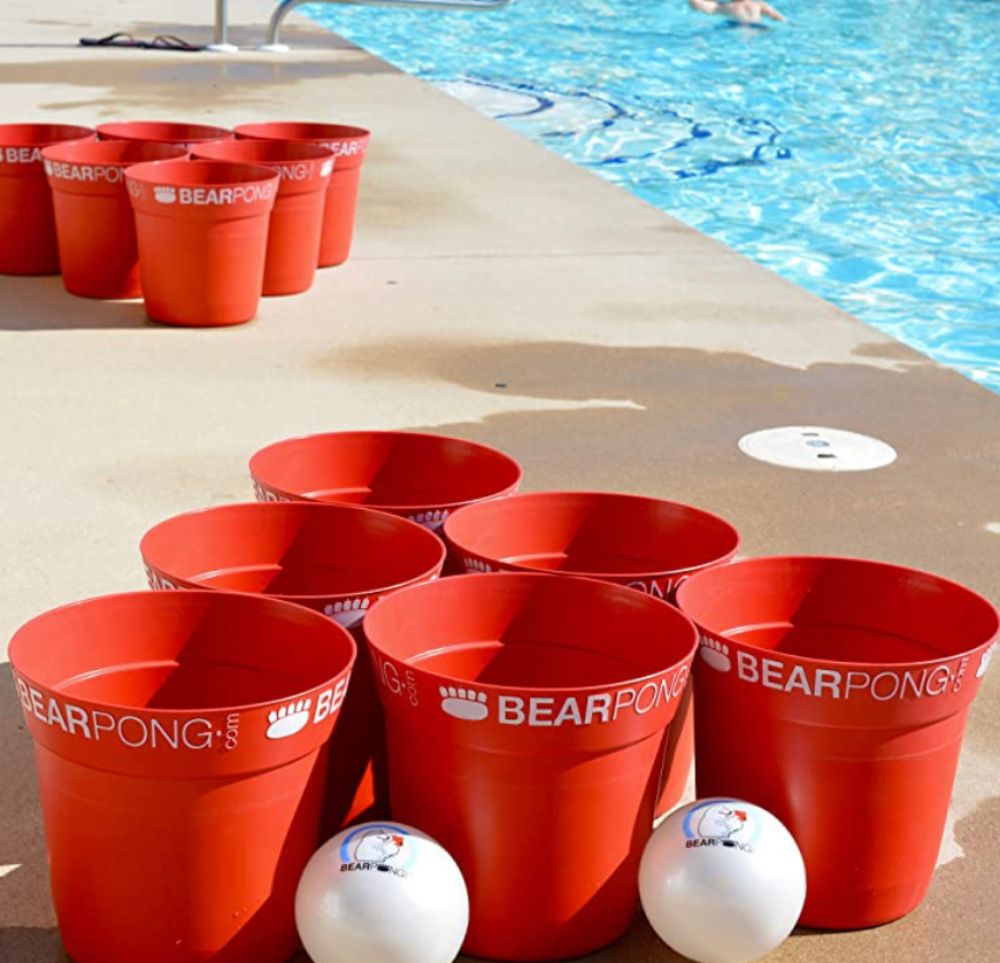 Bear pong