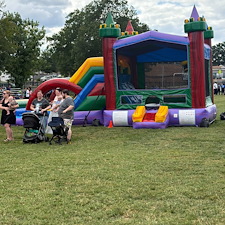 Carnival-and-Bounce-Houses-for-Church-and-School-in-Essex-Maryland 1